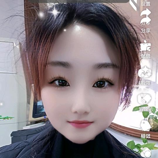 珠珠⁹⁹⁸ (晚上9.38)❄️❄️
