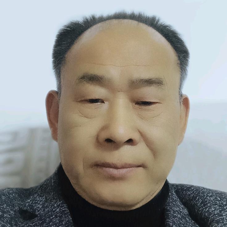 龙哥: