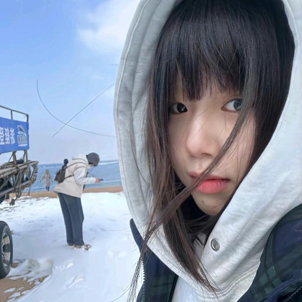 宇 航 员.