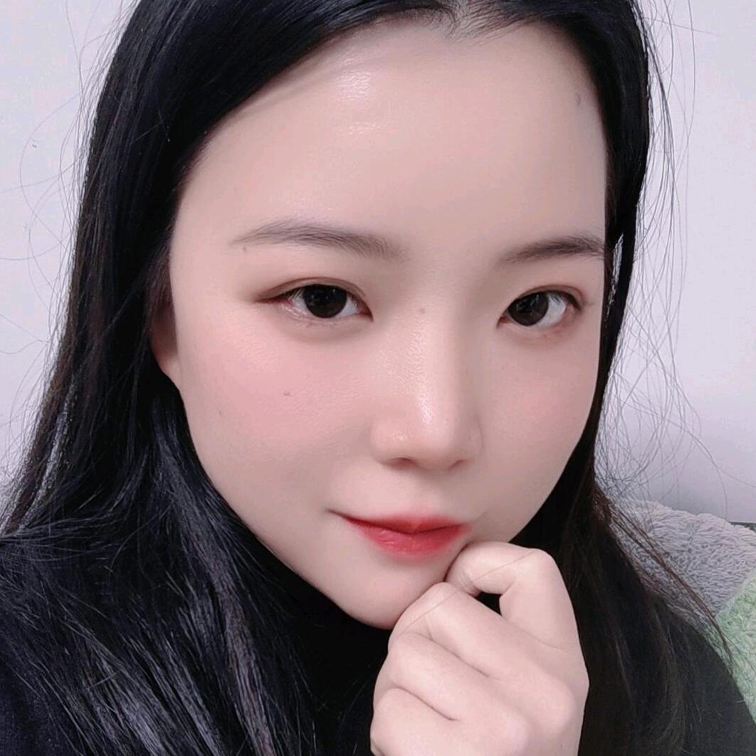 高山雪莲(新人晚9：30主播)