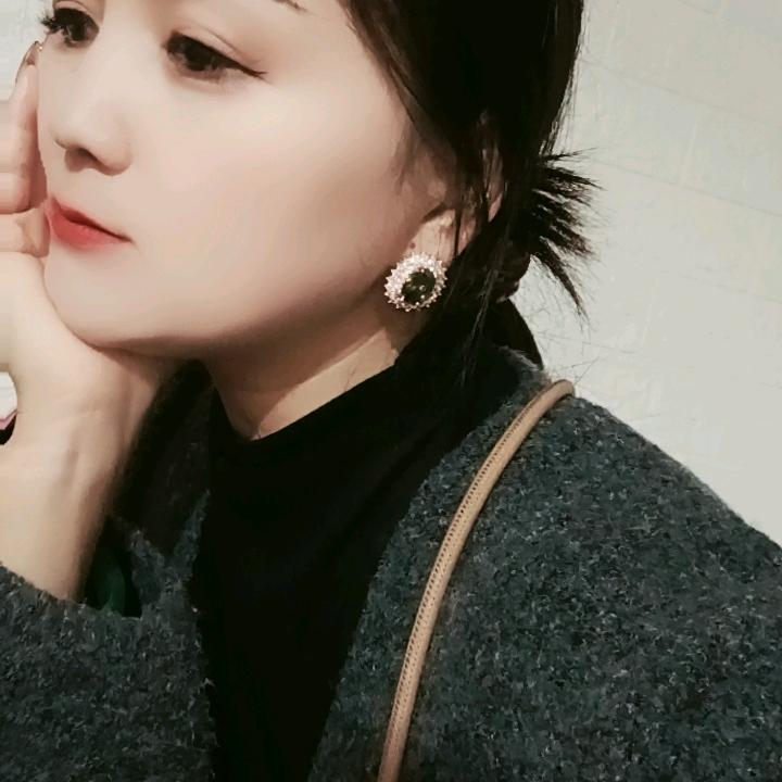 彩彩🌸精品头饰💕