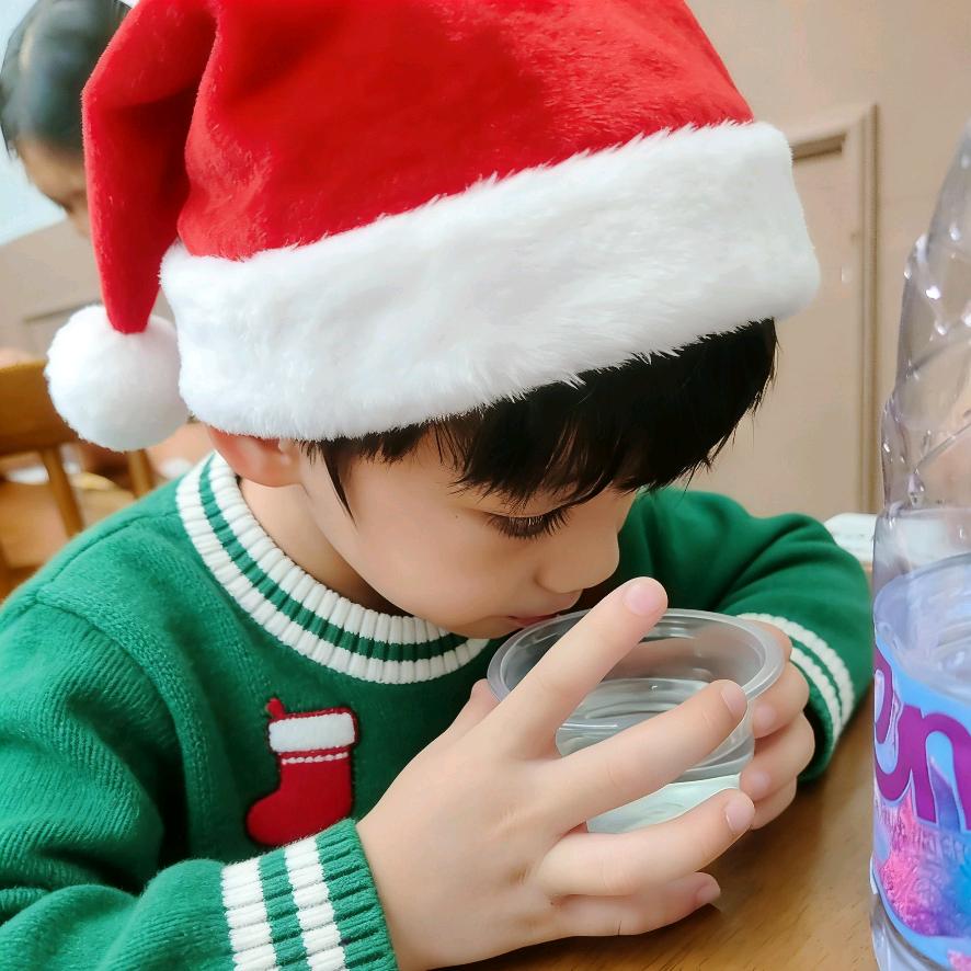 小🥪──   展开999999条回复