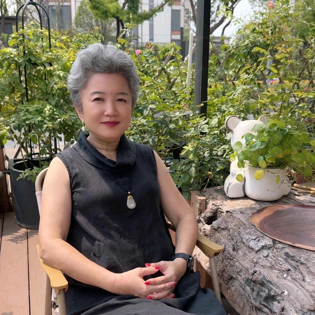 工作服源头厂家钲兴服饰  {王厂长}