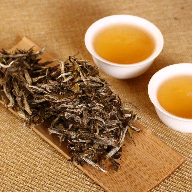 香烟爱上唇