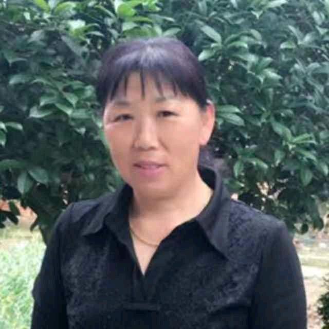 陈姐（下午两点二十分开播）爱唱歌