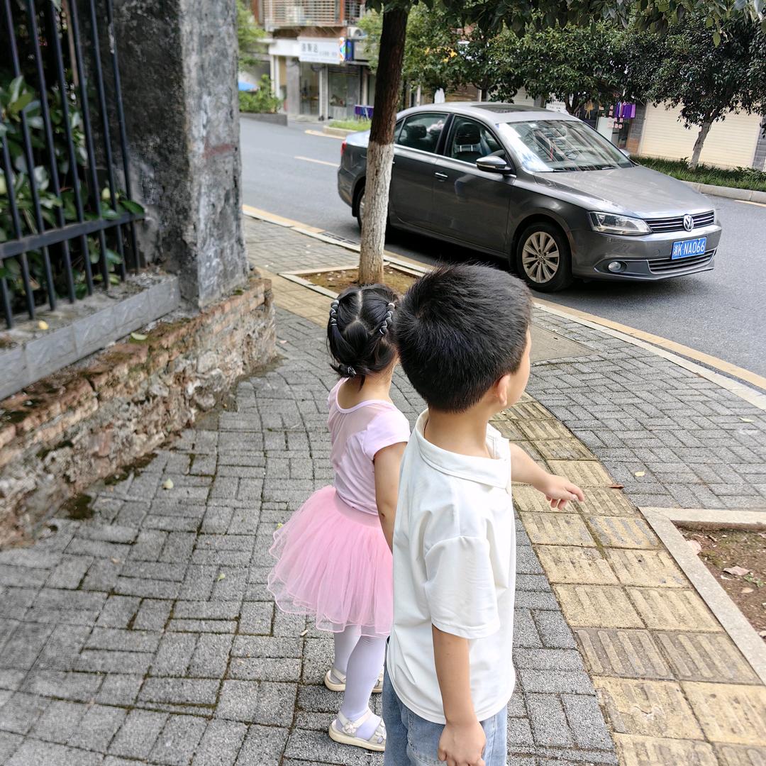 小吖麻麻