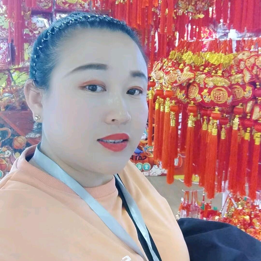 奇台狼宝尚品鞋店小娟
