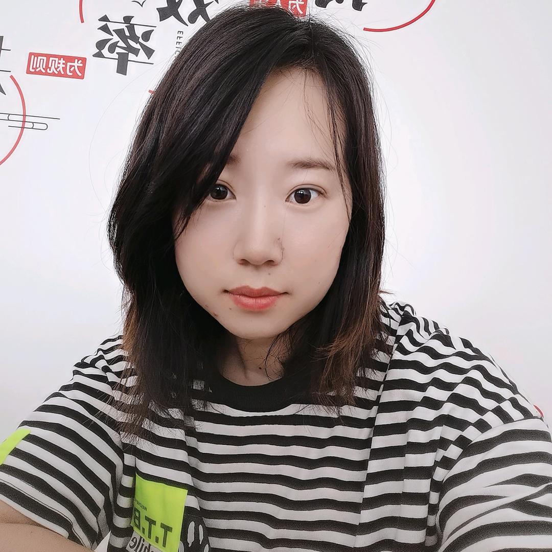 小丑鱼爱美食🐟