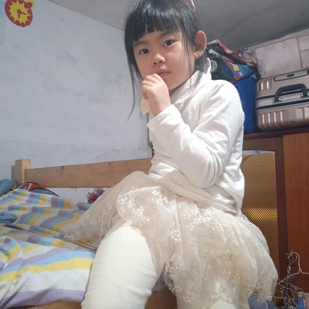 茆文  侠 -