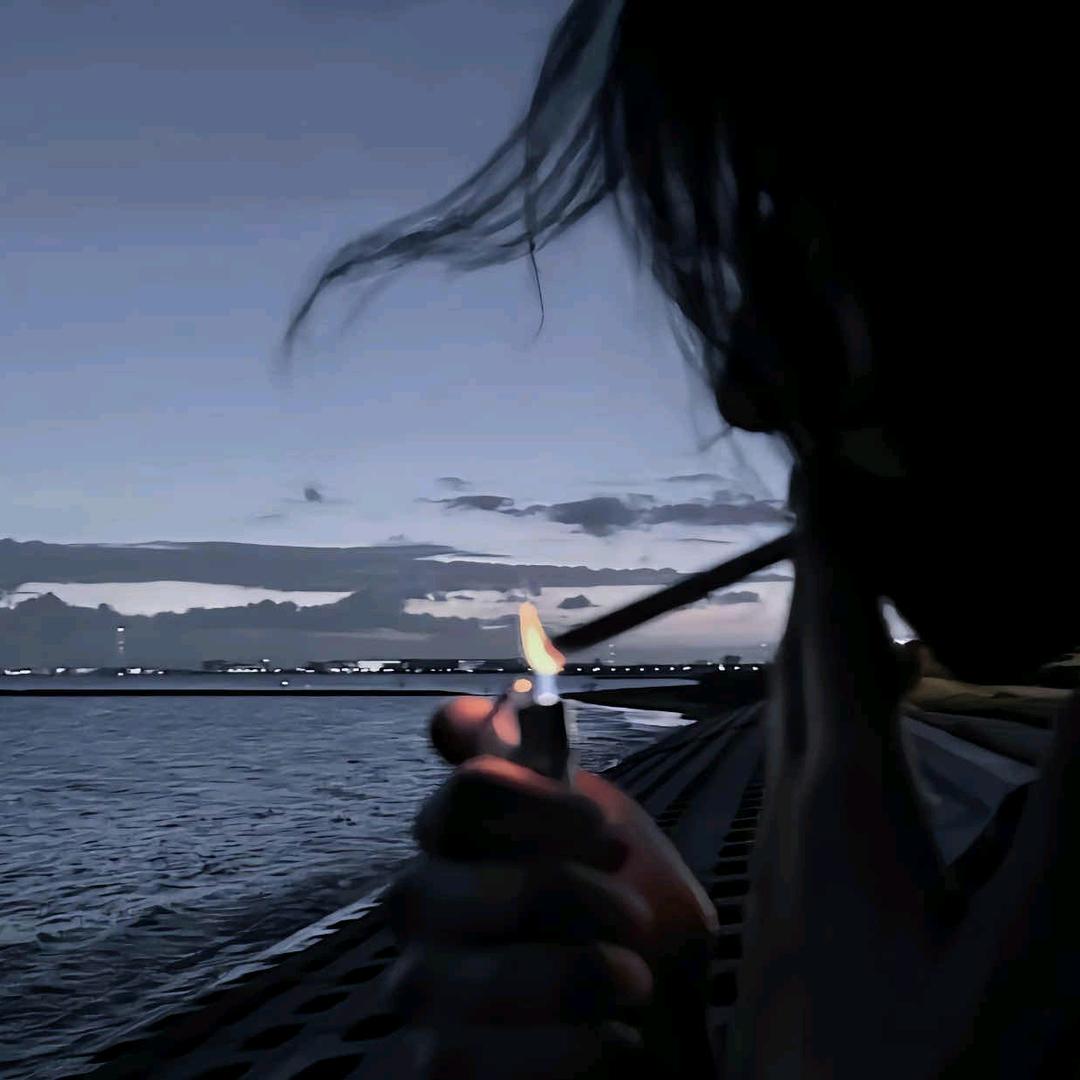 寂寞的烟头