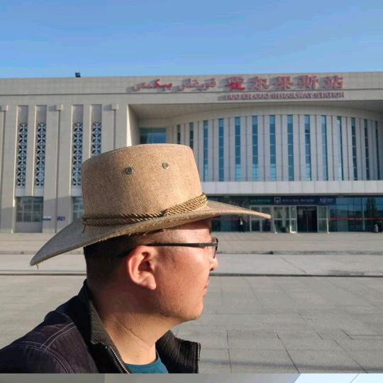 凌溪独步