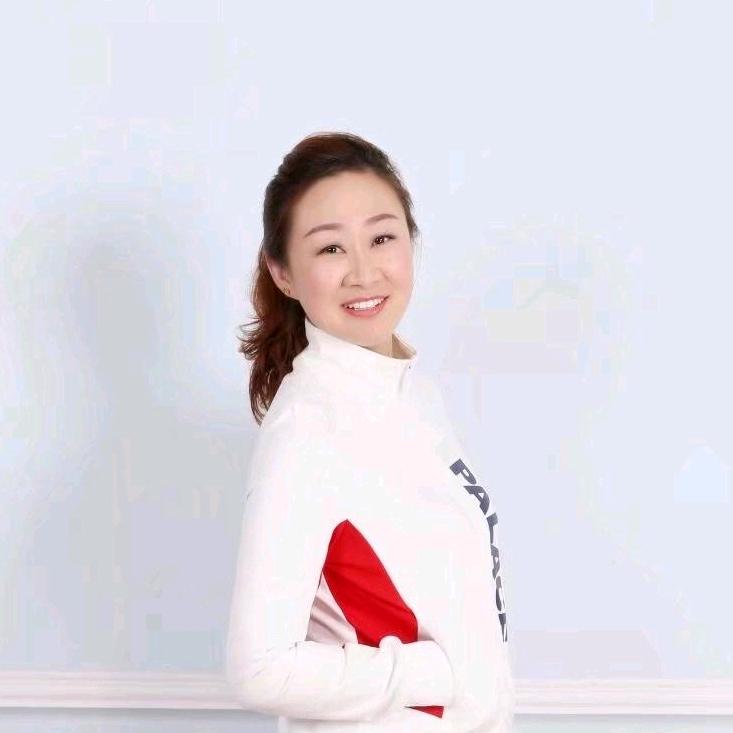 鹿泉区 森蓓儿龙泉园 叶子园长