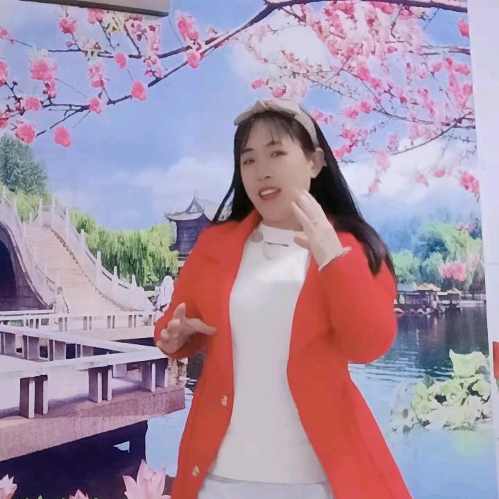小富婆晿歌主播不定时开播