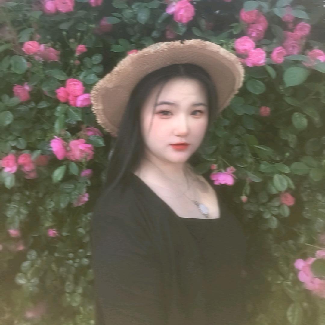 橙宝儿👑俩女鹅