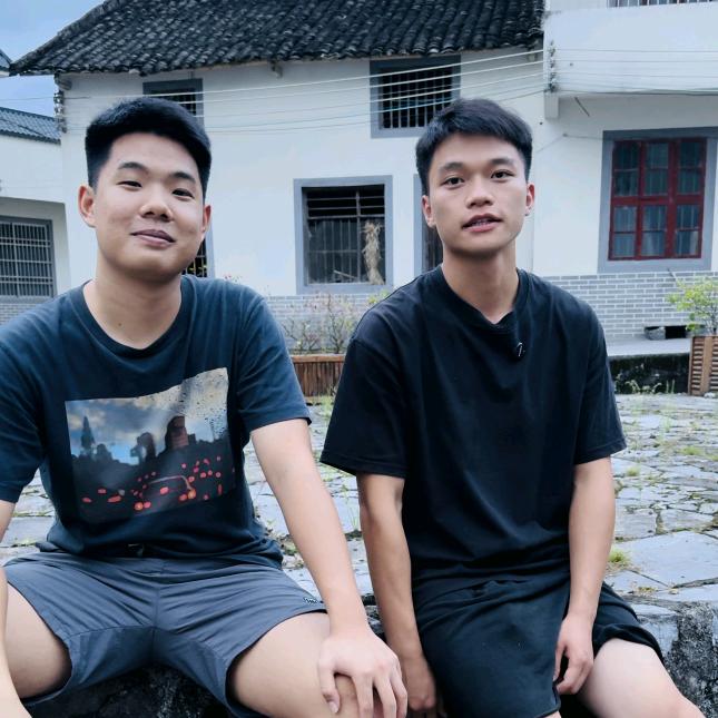 龙师兄与铖师弟特产