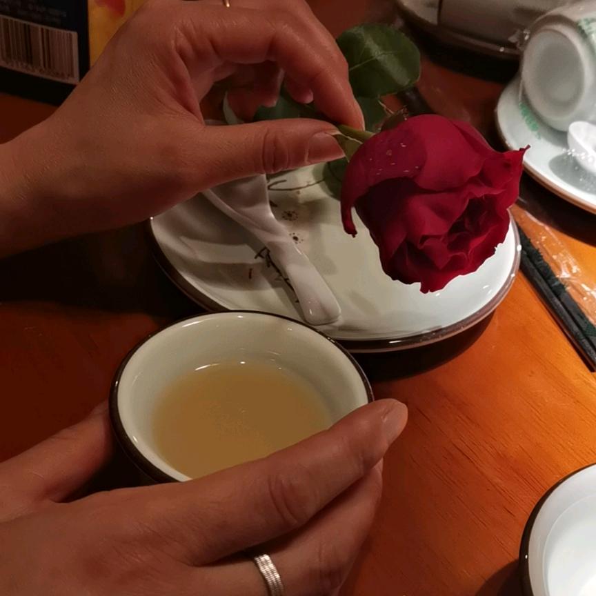大鹏展翅     一路畅通