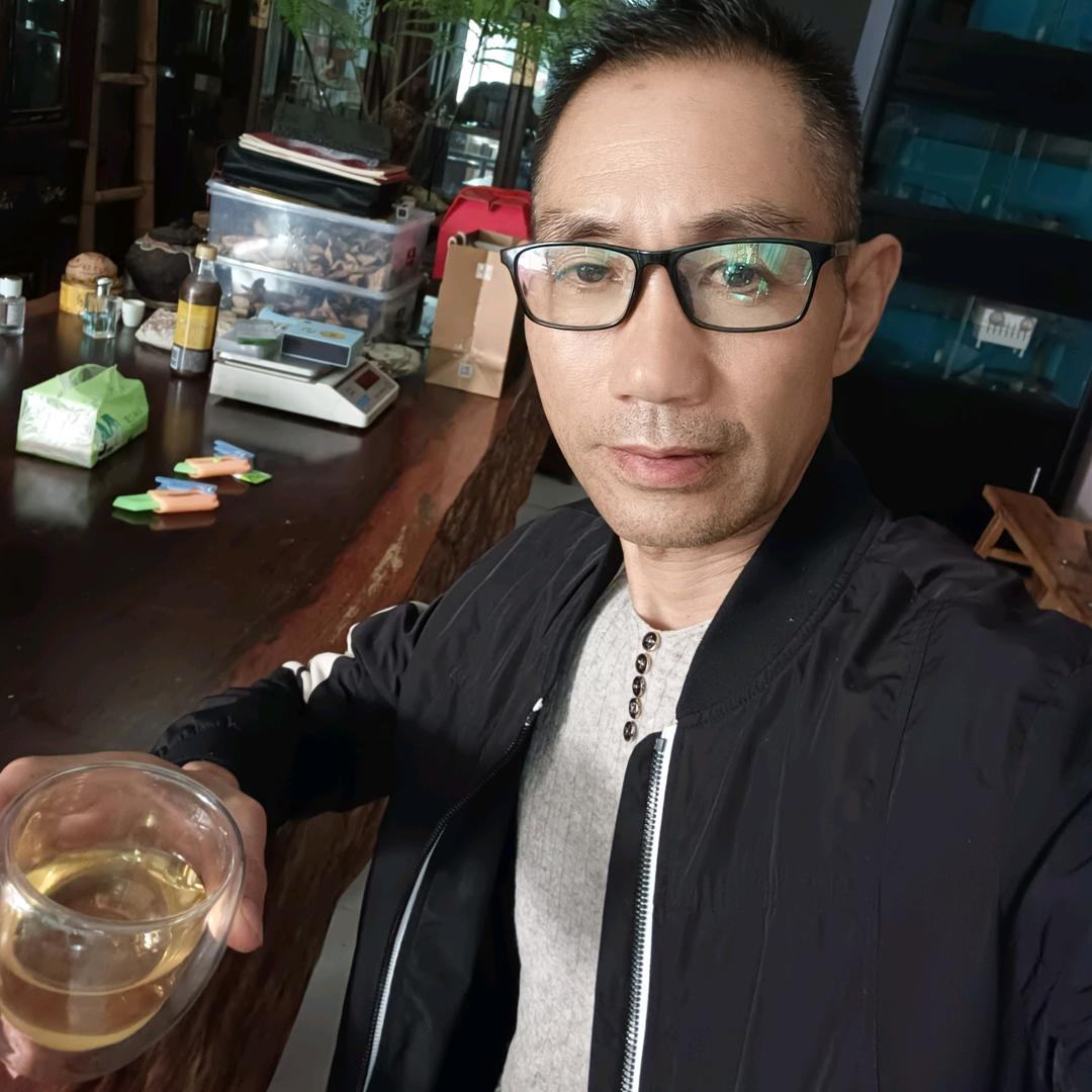 黄俊哥