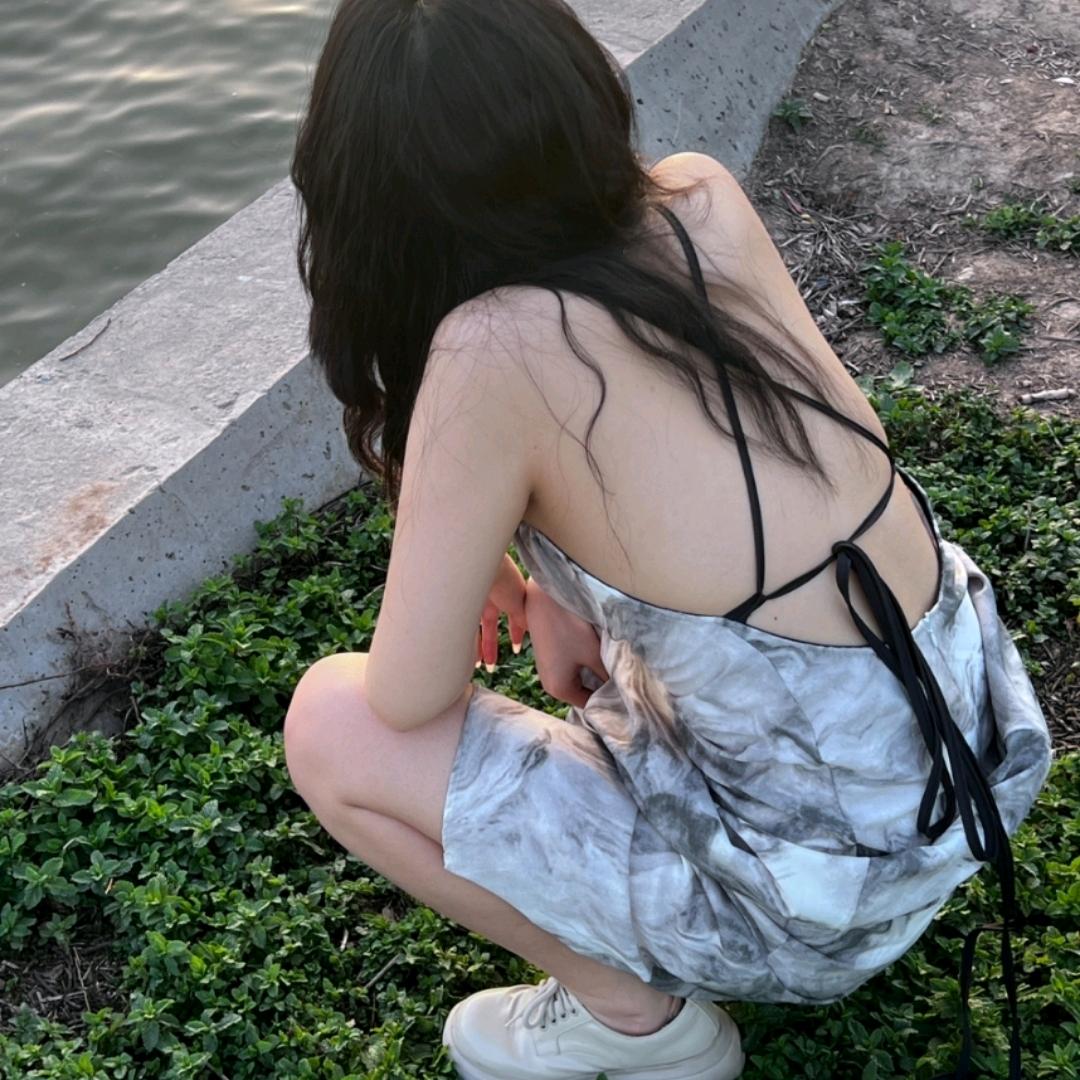 飞翔的企鹅家族