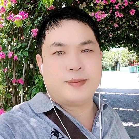 二哥开心每一天