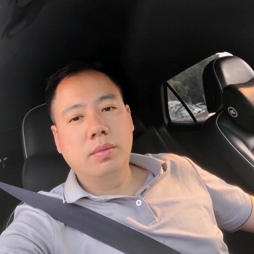 Mr 罗–永州楼梯扶手
