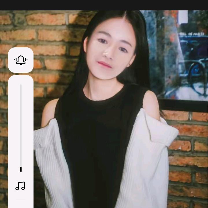 小盐陪我看月亮