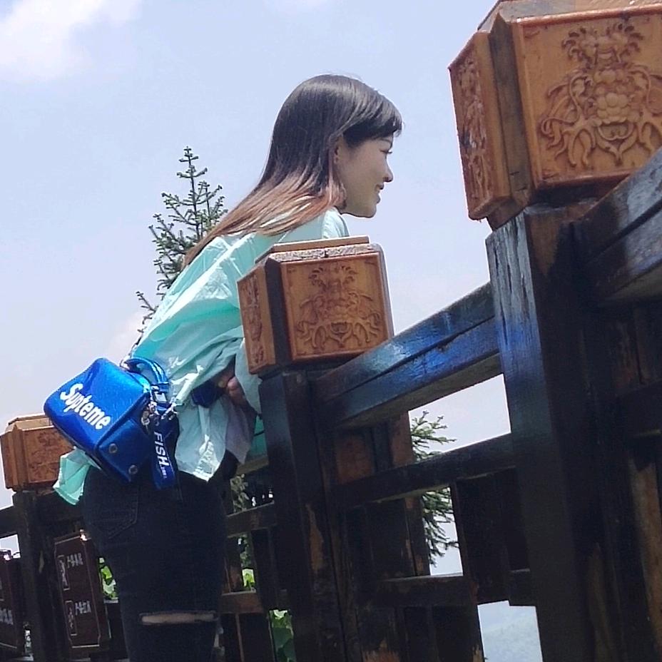 云儿吖