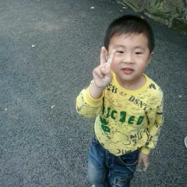 恒晟广告装饰~周