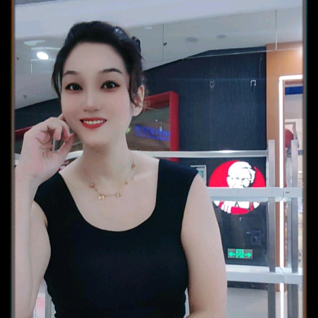 仑苍维修手机和二十二百世泉品牌纯粮散酒