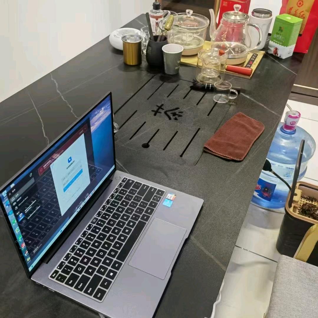 小雨000