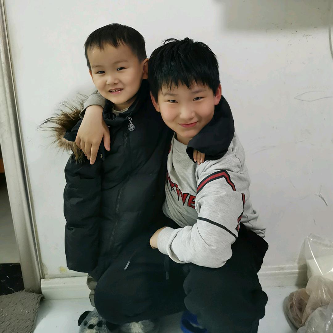 家有俩宝（大超亲子百货）