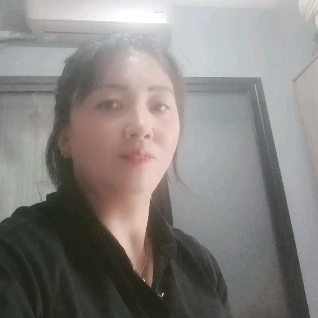 小严姐姐