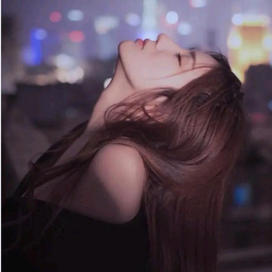 傻^妞不想说