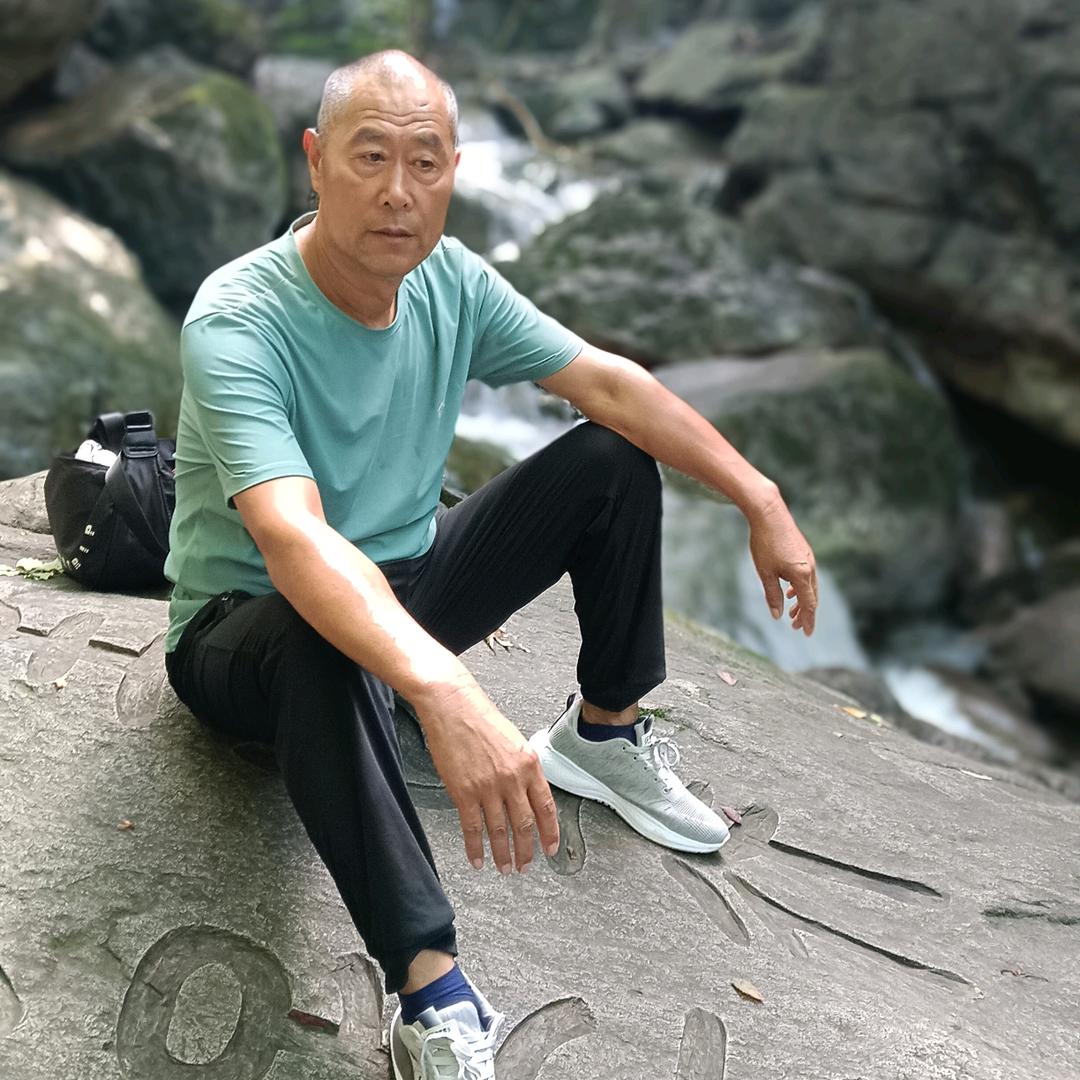 陪你一起看草原