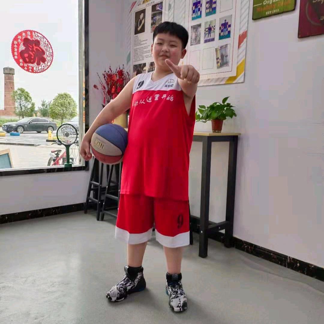 陆小丽