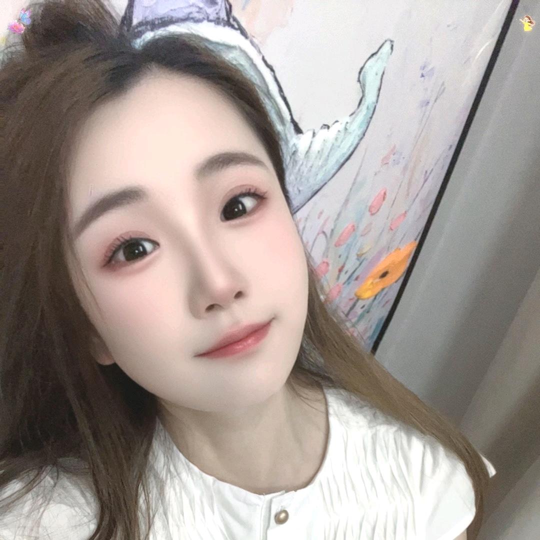 ：小了&白了兔🐰:-)