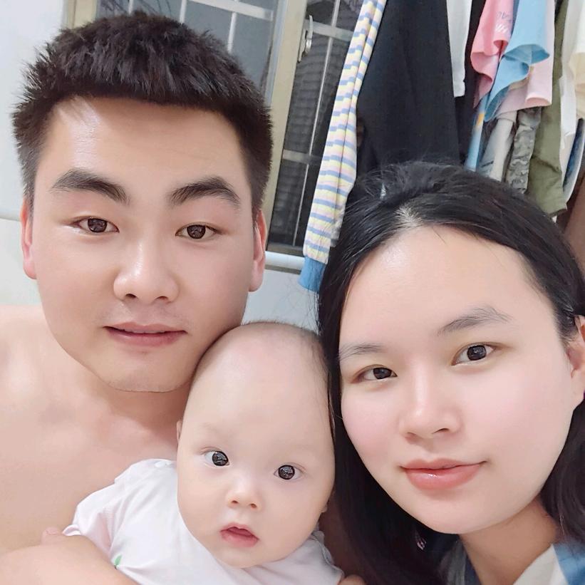 是玥玥吖