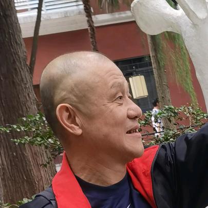 小李子唱