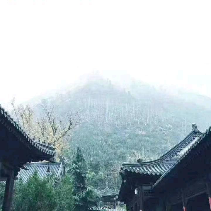 山河