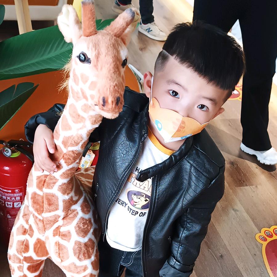 王小闹