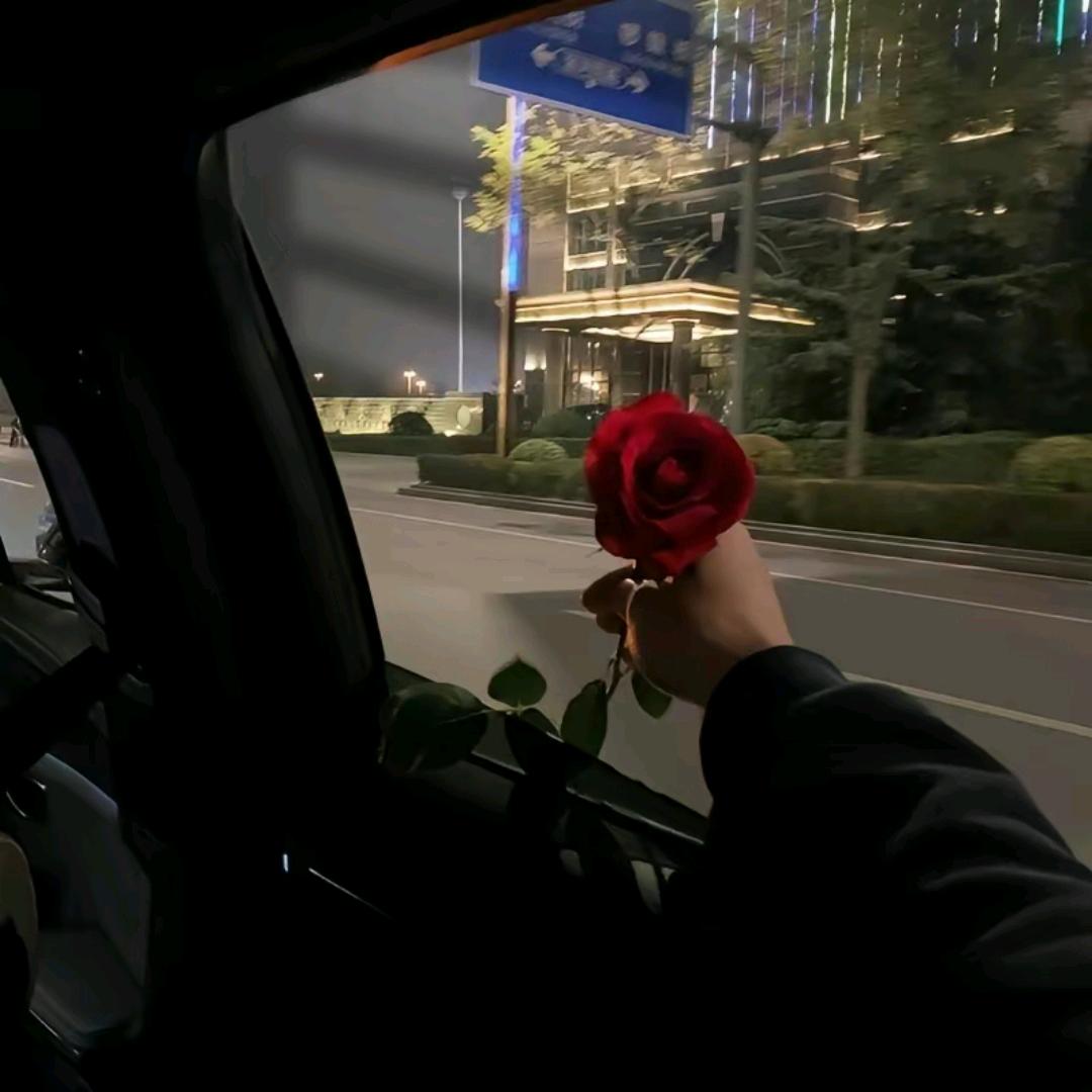 A.无聊的黑色炸鸡