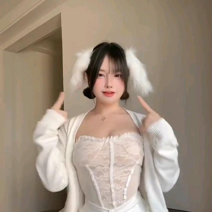 小苍（昆禾厶）