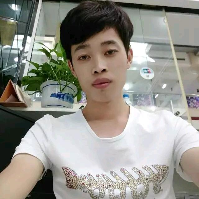 彪哥(ง •̀_•́)ง加油