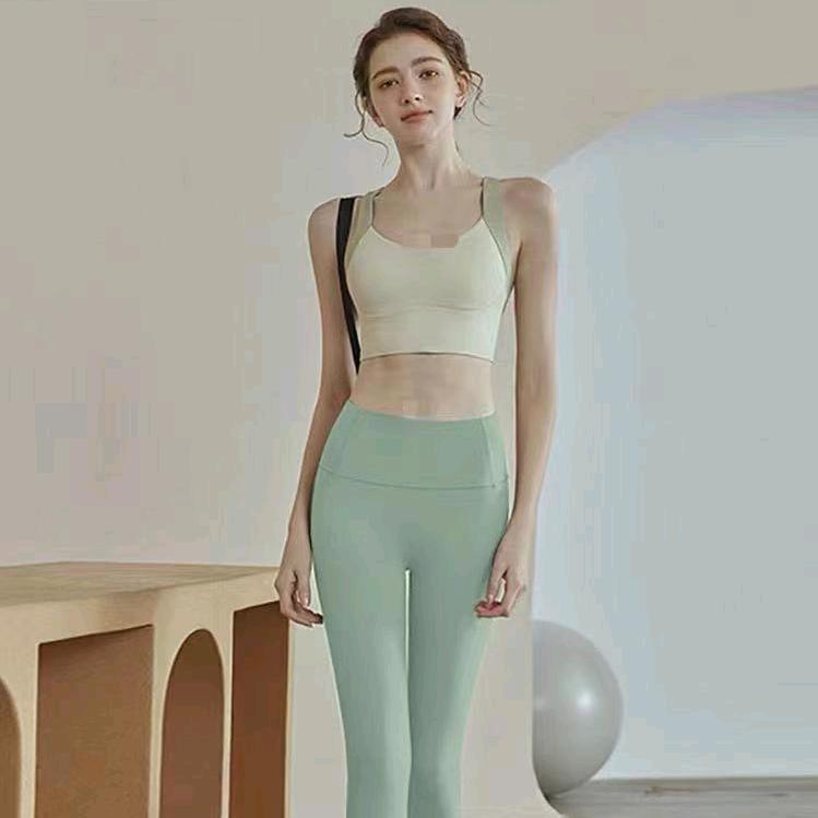 纤妍万瑜瑜伽工厂店