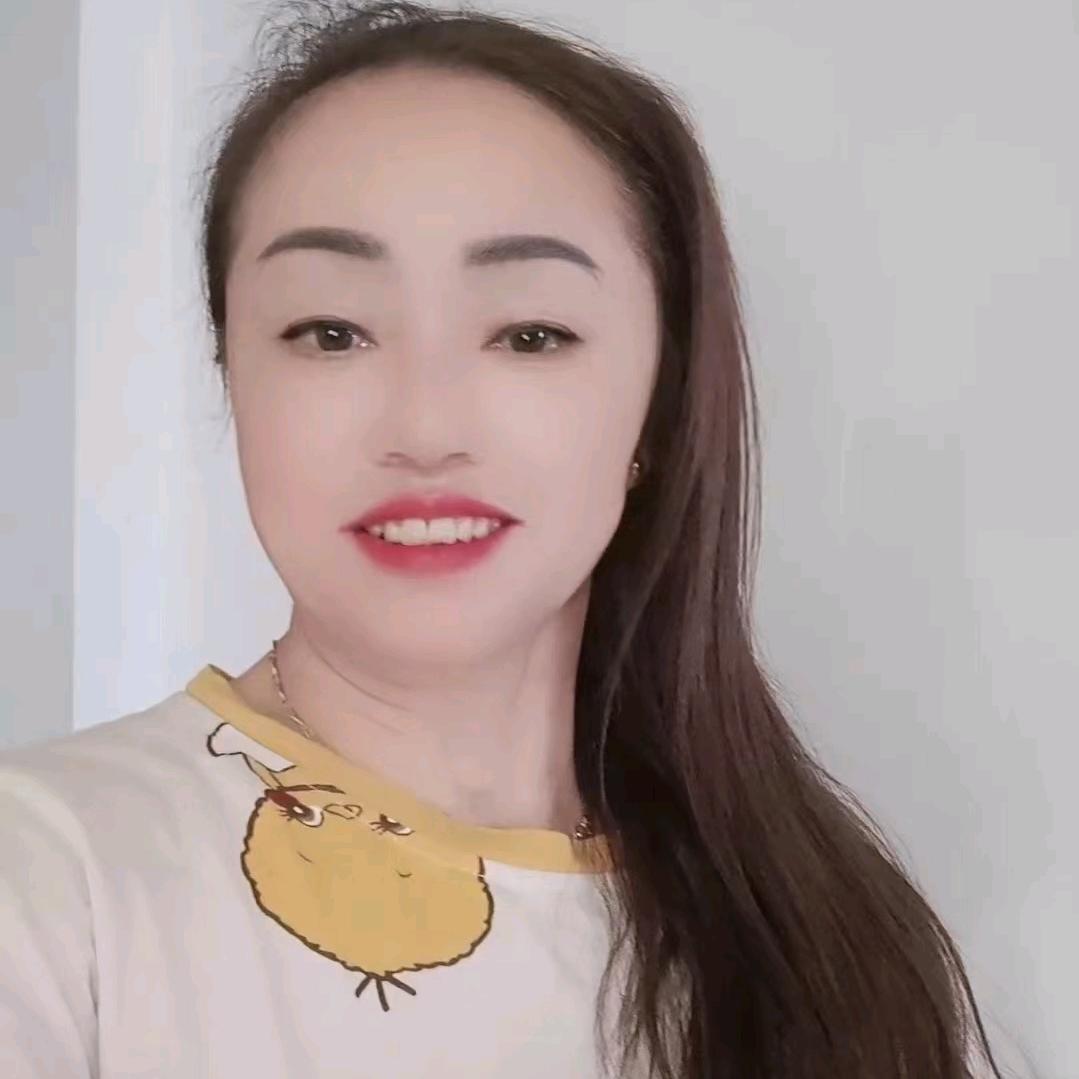 英子姐1，不定时开播，喜欢跳广场舞！