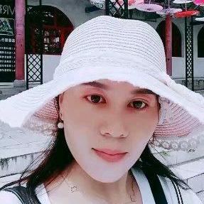 🍓爱跳的小蜜🍓