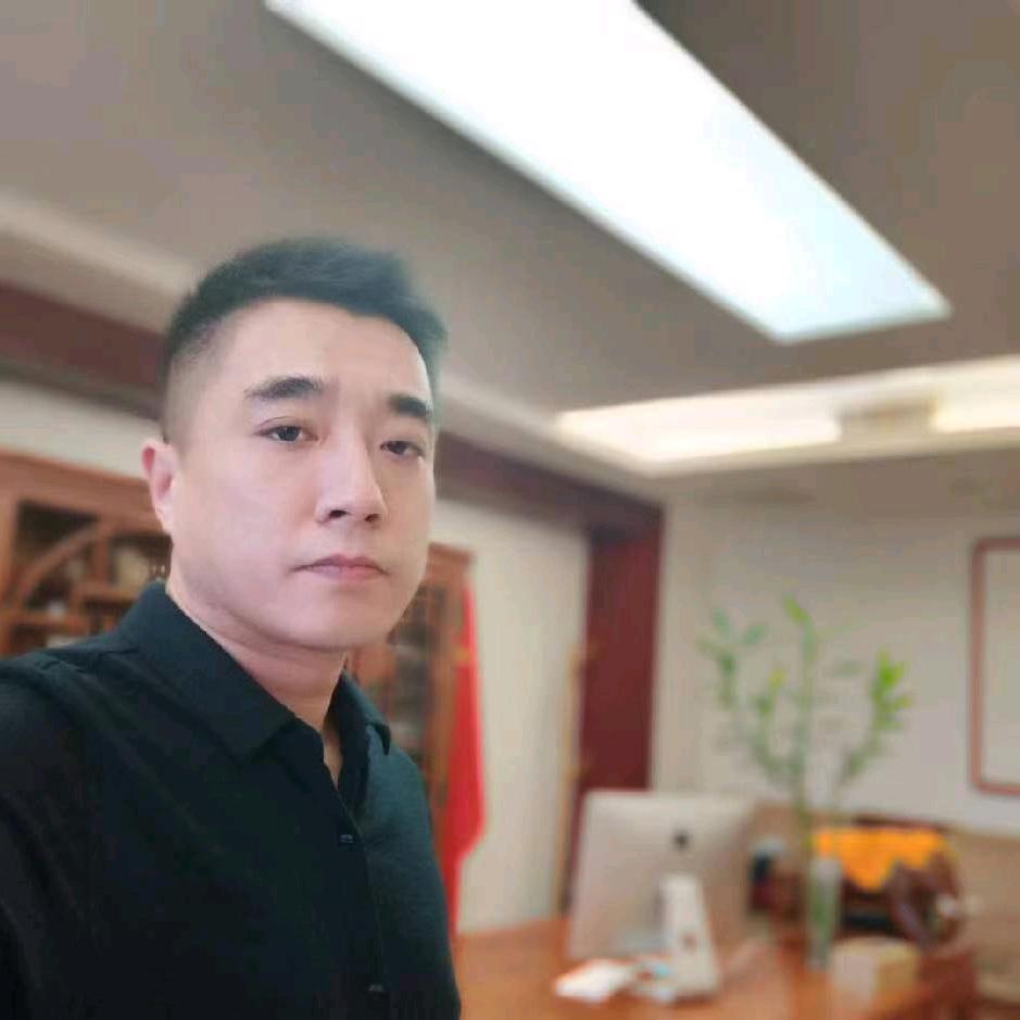 澳门老杨爬坡中（团队合作）