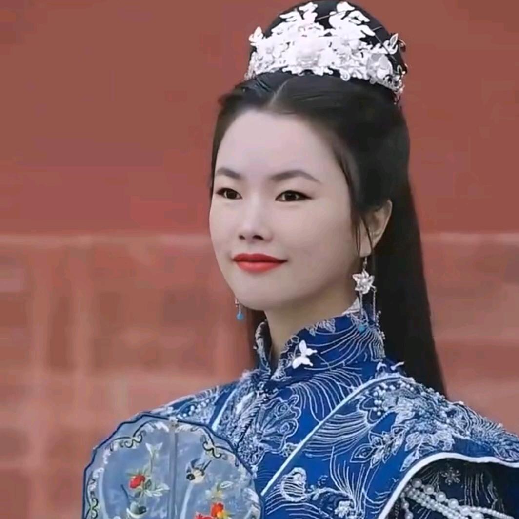 🥀এ᭄ 雨中的蝴蝶ོ࿐ᩚ