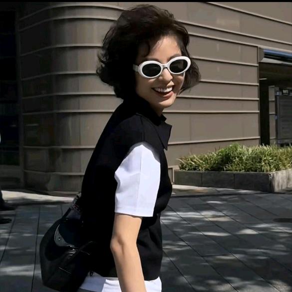 华吉言(穿搭分享)