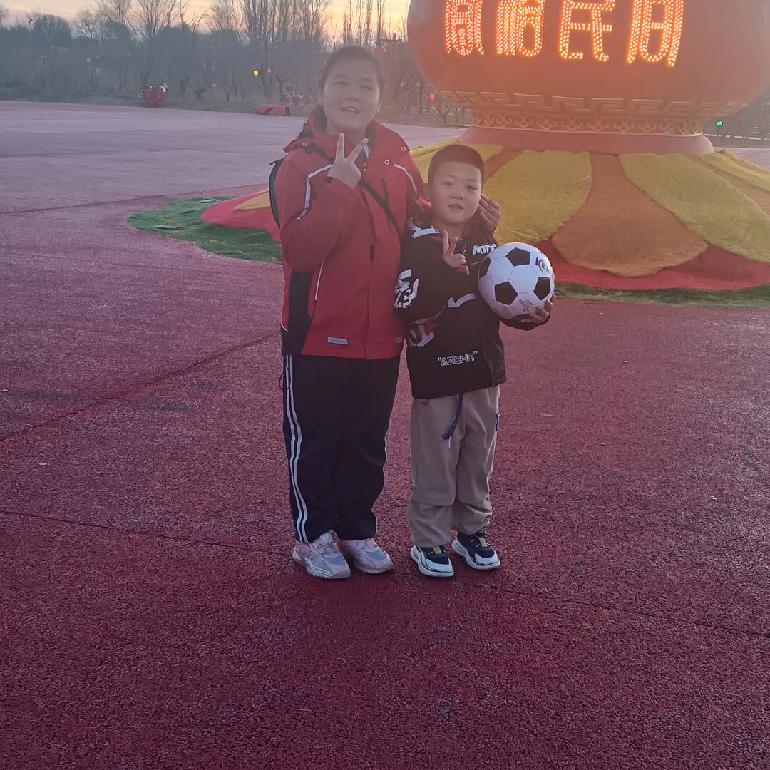 ᵎ(•̀新茹㉨所愿•́)و ̑̑ 加油