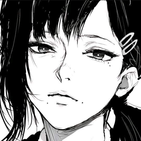 七七、